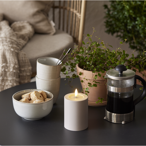 Star Trading LED-kynttilä ulkokäyttöön beige 7,5 x 12,5 cm