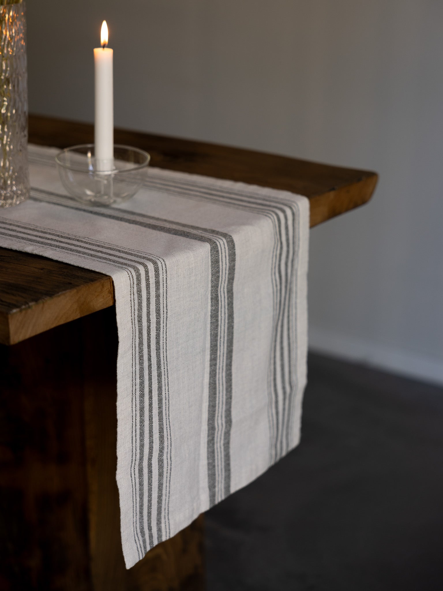 Storefactory Karlevi raidallinen kaitaliina vihreä 35 x 240 cm