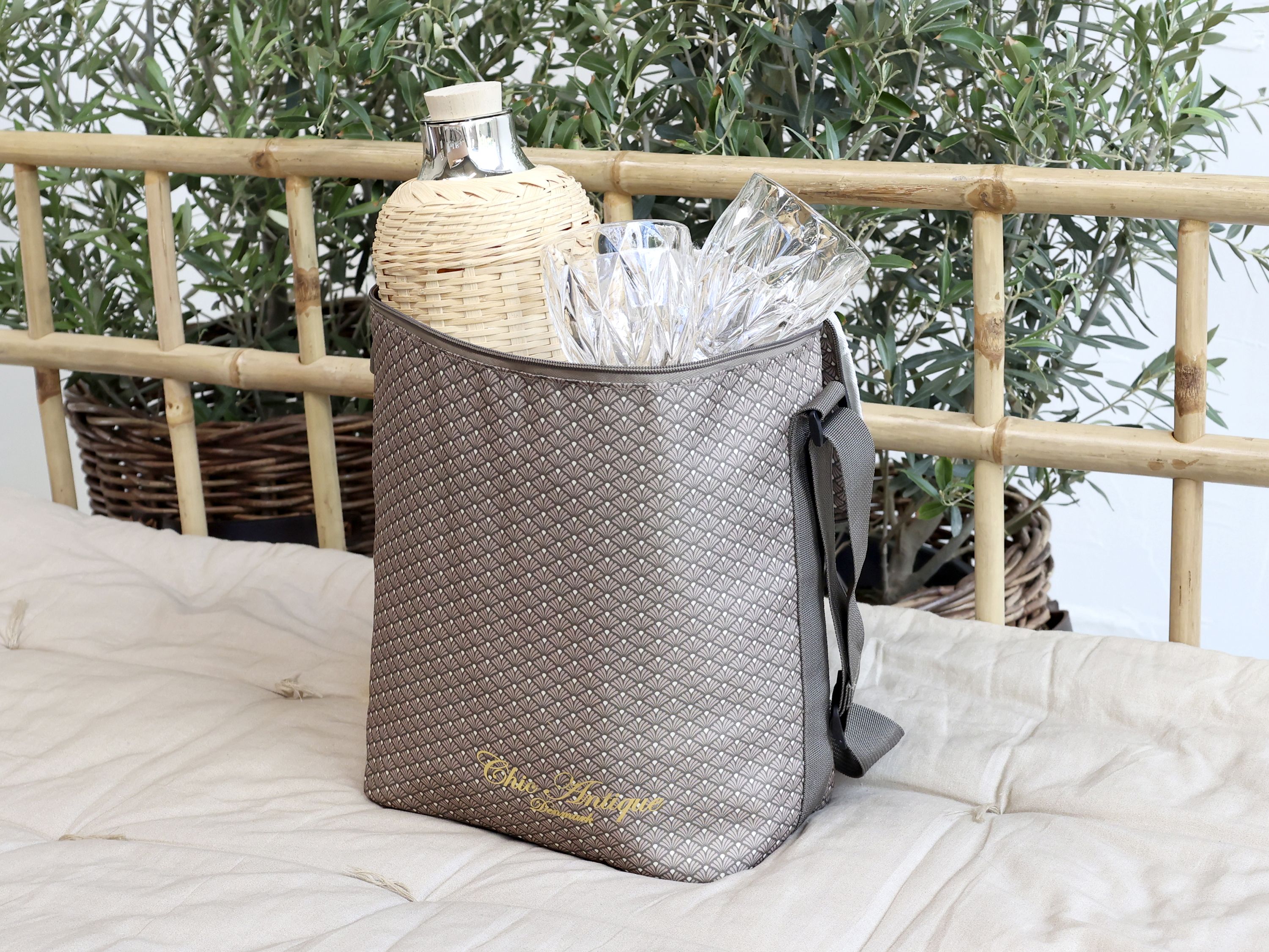 Chic Antique kylmälaukku 32 x 26 x 16 cm