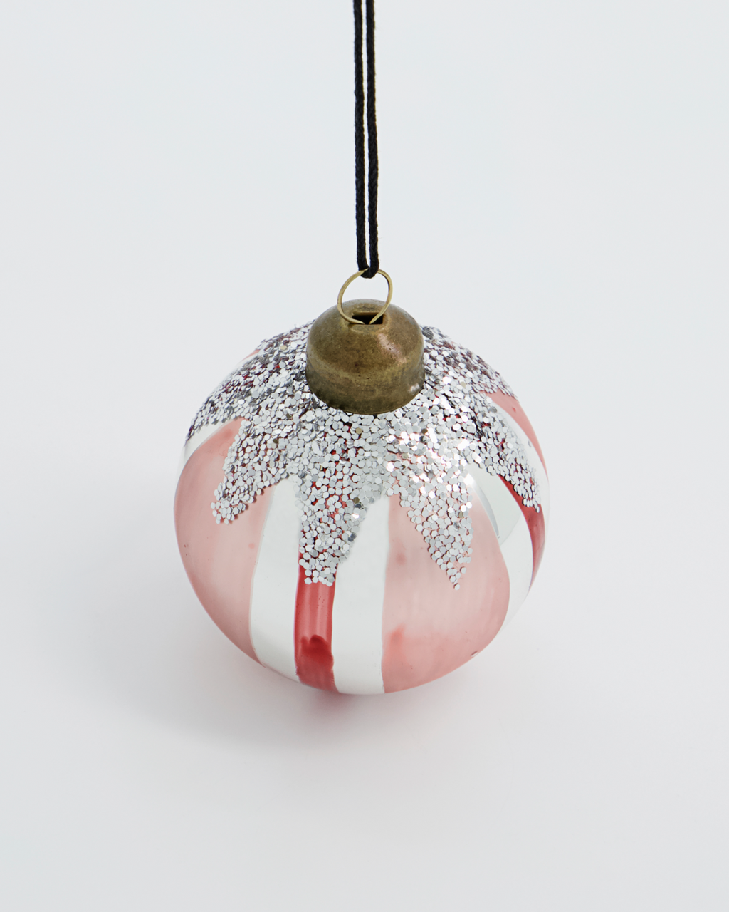 House Doctor Star joulupallo roosa 6 cm