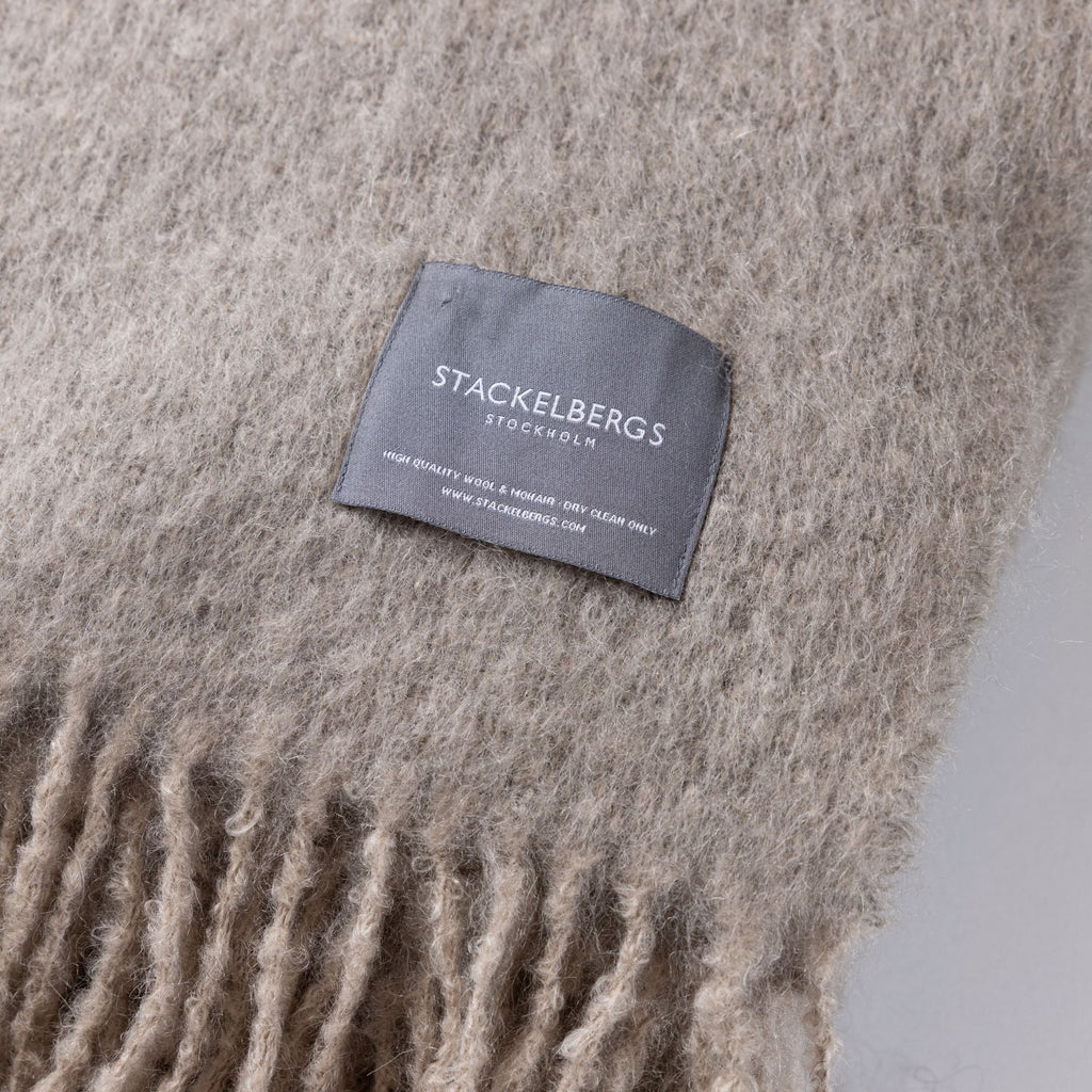 Stackelbergs mohairpeitto 130 x 170 cm - Light Taupe & Brindle Melange