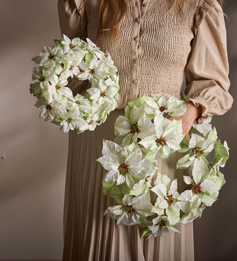 Mr Plant joulutähti kranssi valkoinen 50 cm