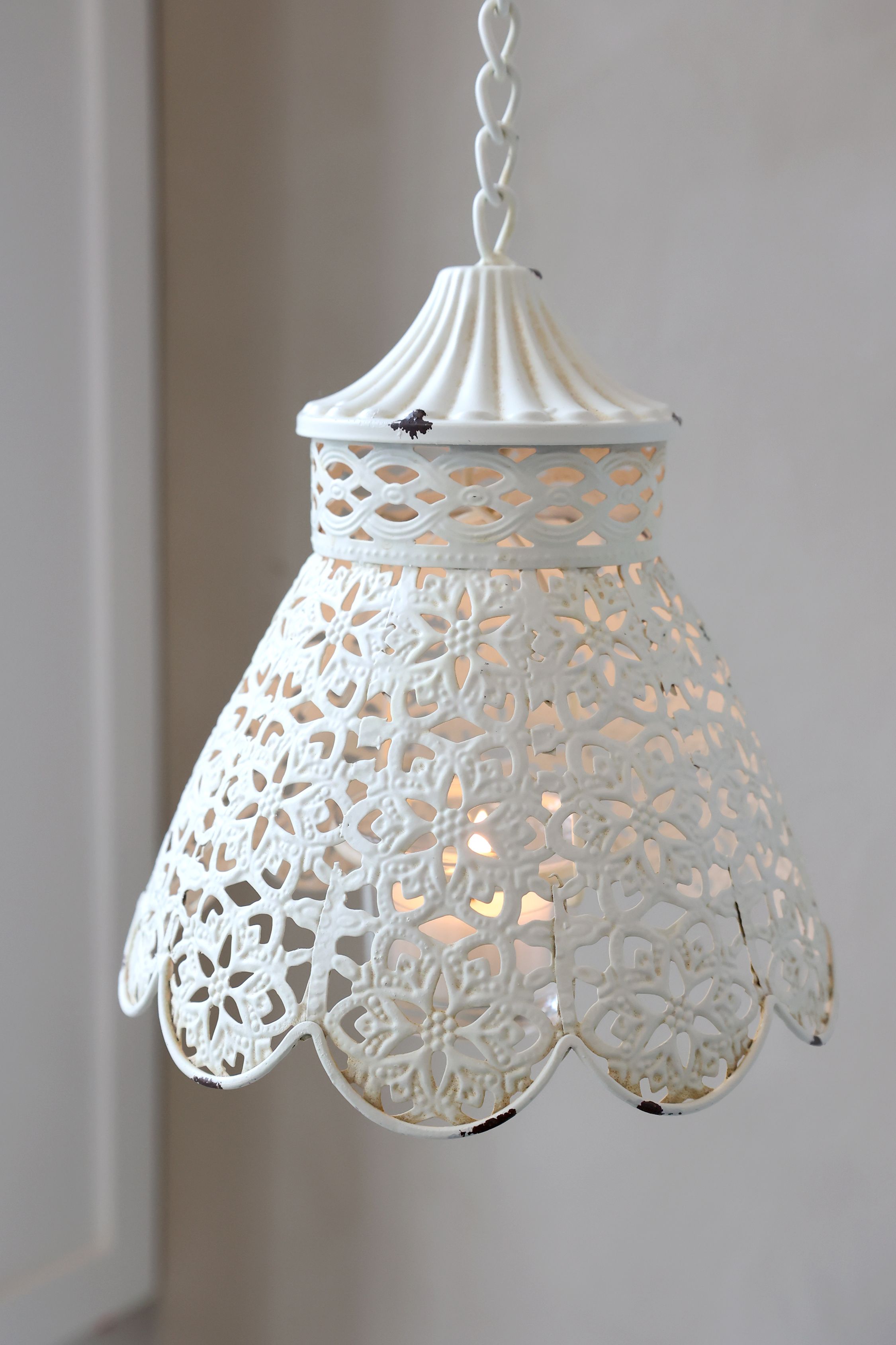Chic Antique ripustettava tuikkulyhty