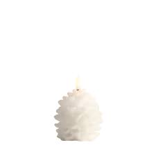 Uyuni käpy LED-kynttilä 7 x 7 cm - Nordic White