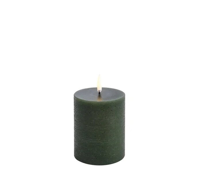 Uyuni LED-kynttilä rustic 7,8 x 10 cm - Olive Green