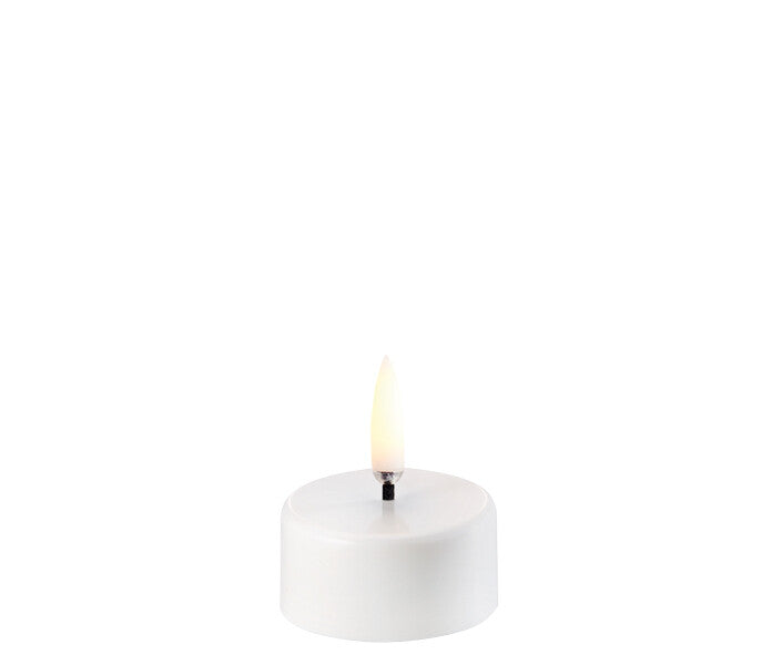 Uyuni premium LED-tuikkukynttilä plain 3,8 cm - White