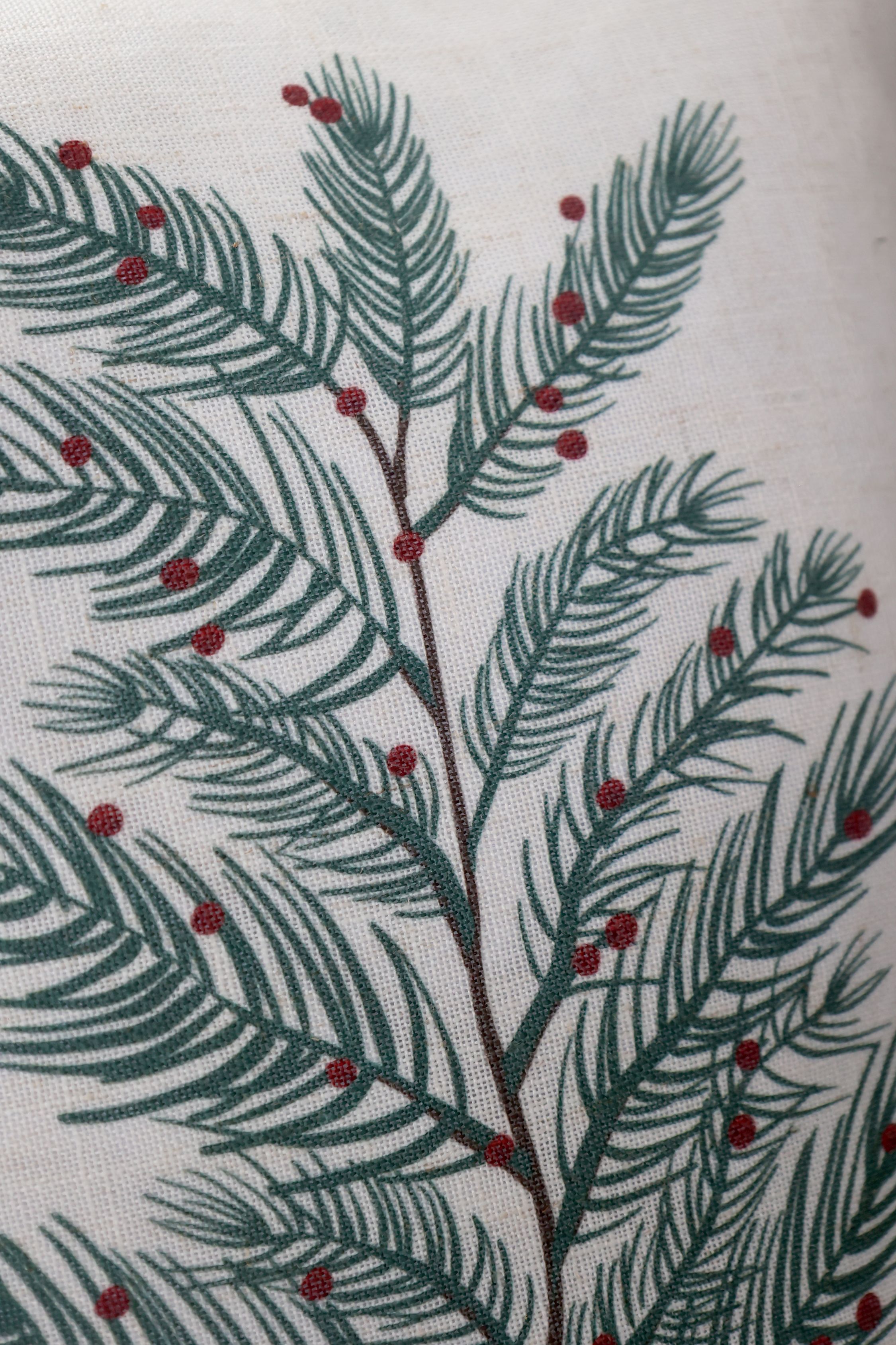 Chic Antique tyynynpäällinen havunoksa