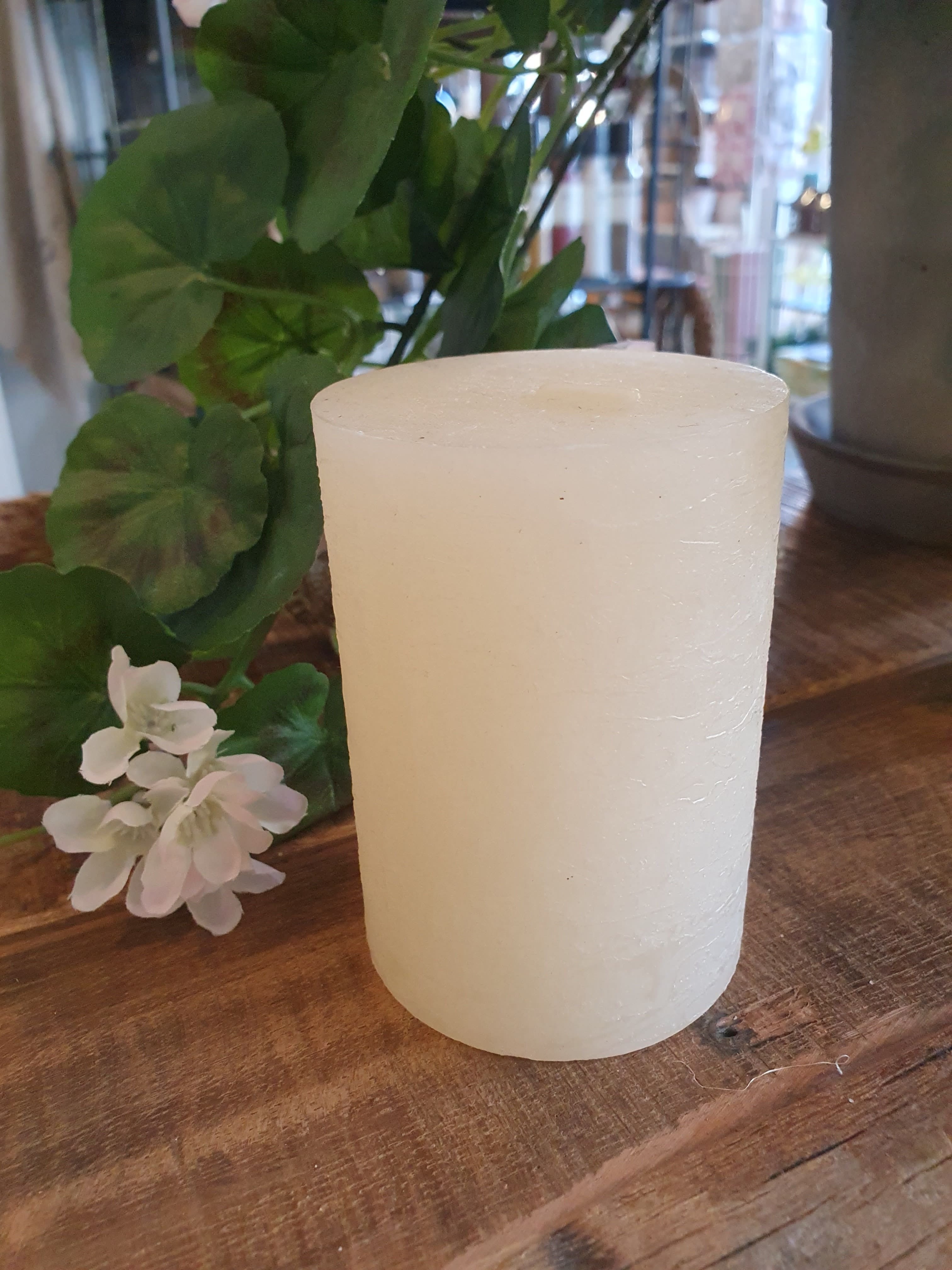 Chic Antique pöytäkynttilä kerma 10cm / 40h