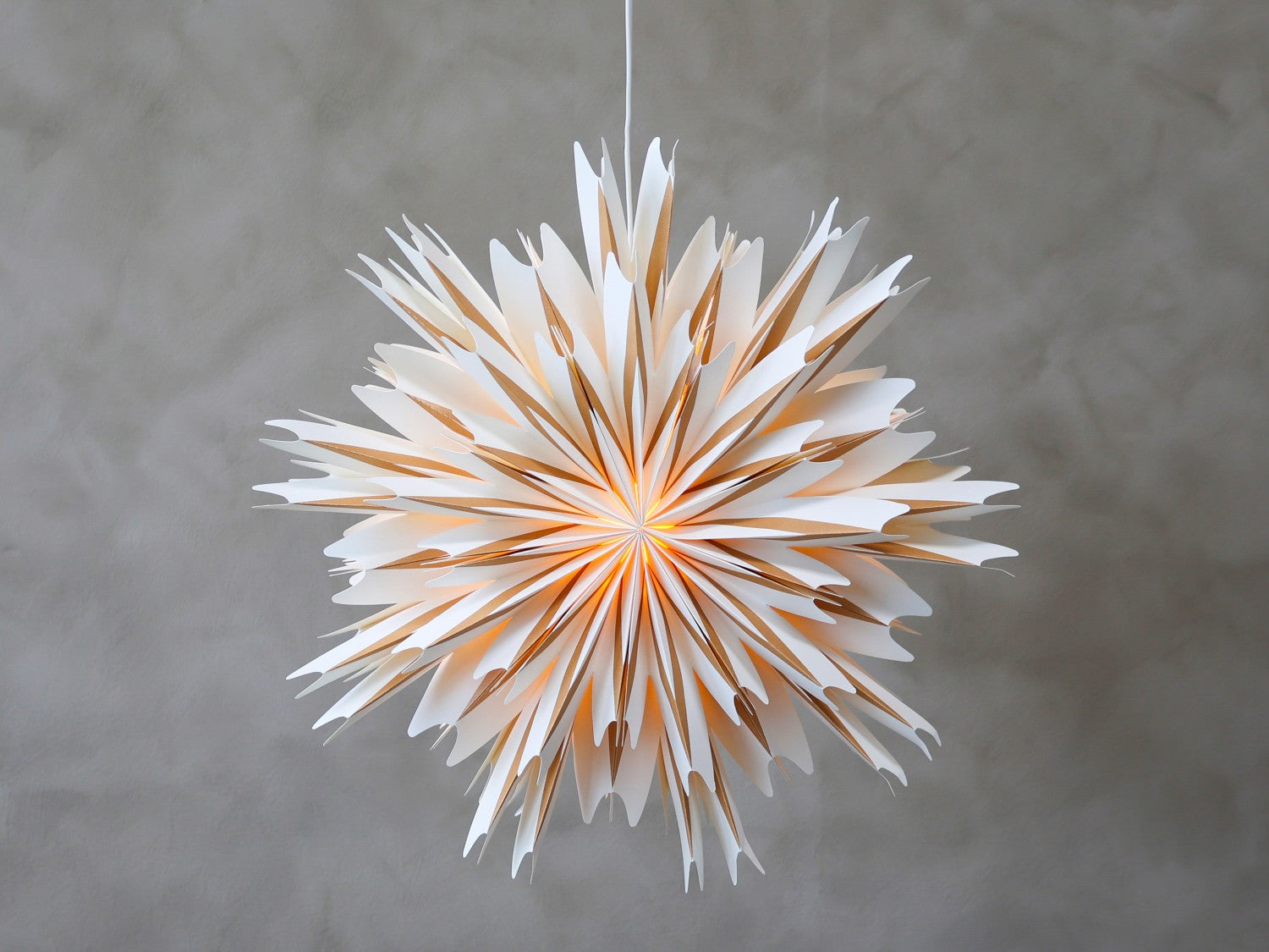 Chic Antique Vintage paperitähti caramel 50 cm