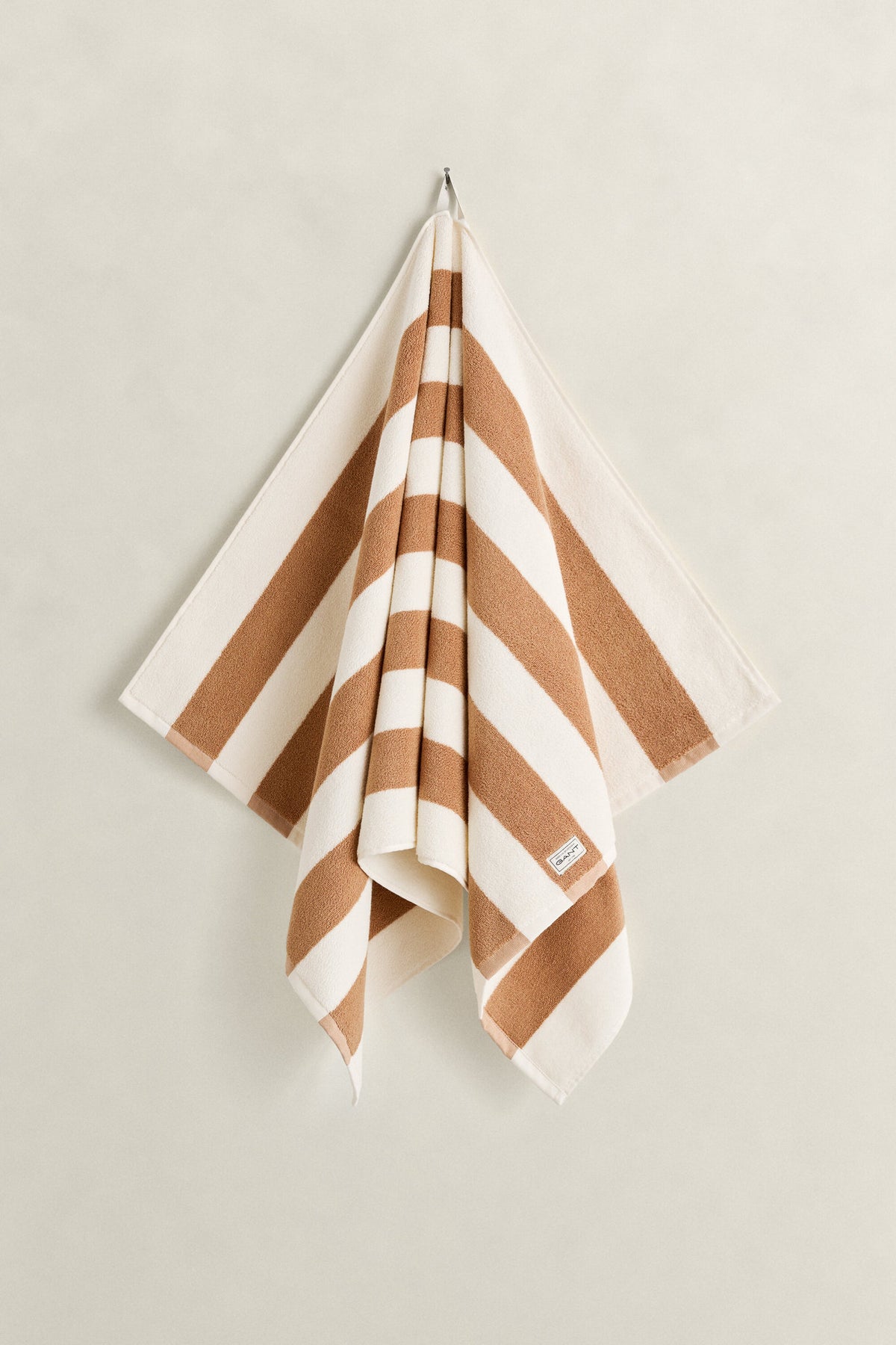 GANT Home Organic Premium Towel Stripe Butternut Beige pyyhe 70 x 140 cm