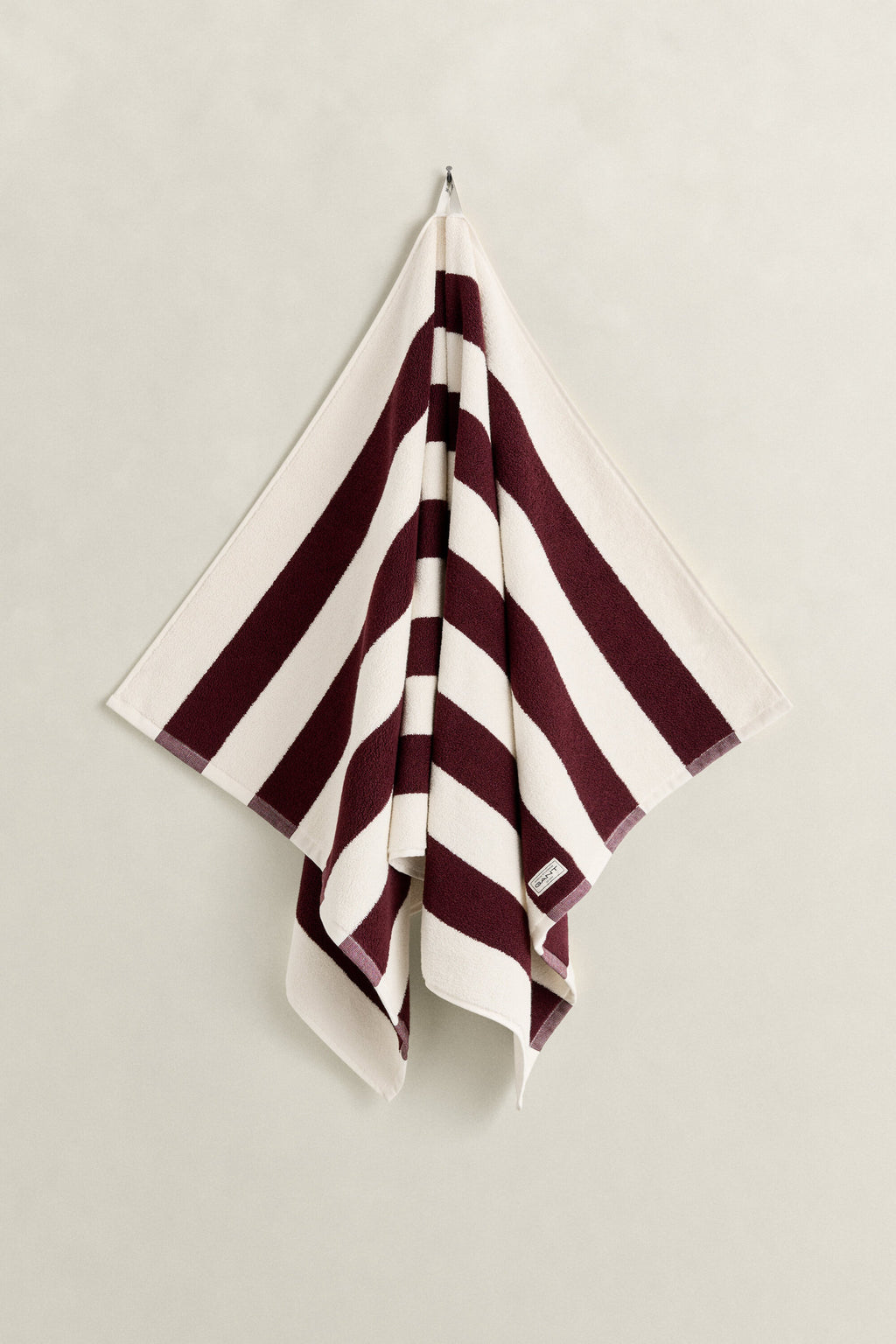 GANT Home Organic Premium Towel Stripe Darkened Wine pyyhe 70 x 140 cm