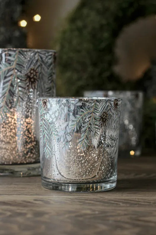 Majas Cottage lyhty 8 cm - Cones & Branches