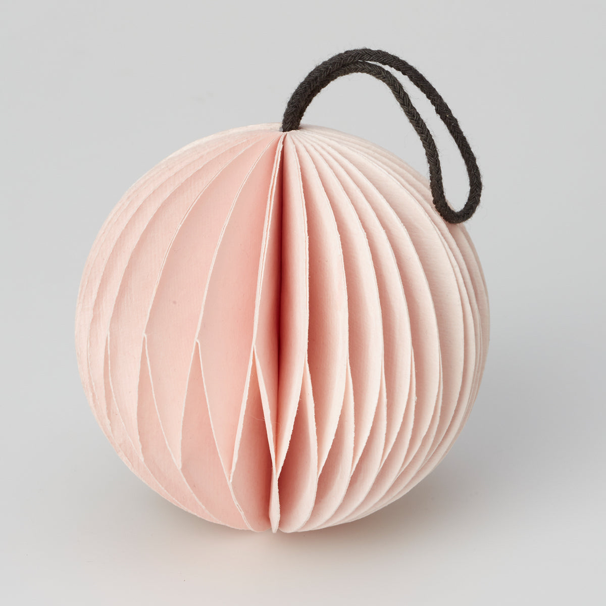 Piironki paperikoriste pallo vaaleanpunainen