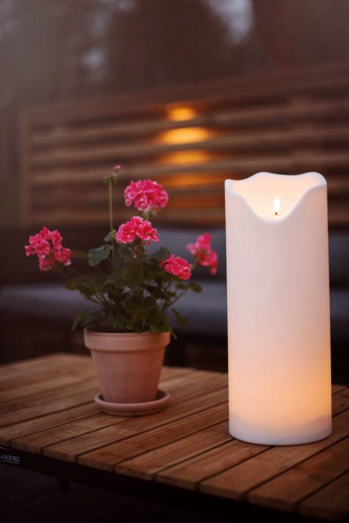Star Trading Flamme Grand LED kynttilä valkoinen 40 cm
