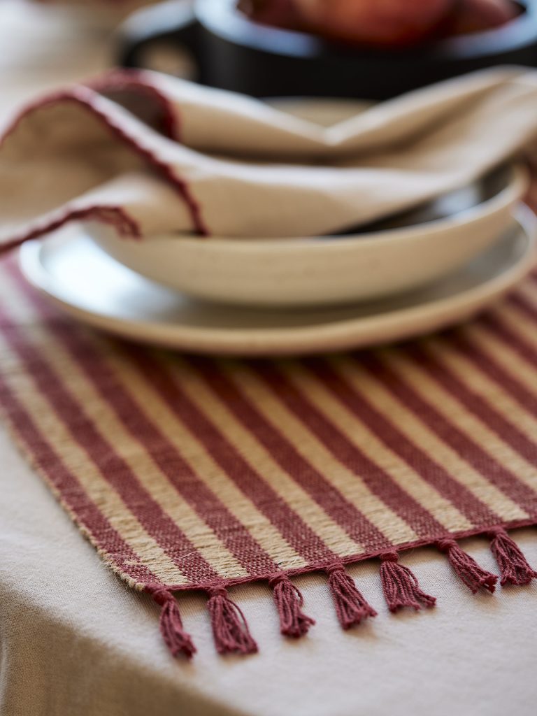 Svanefors Adam kaitaliina 33 x 120 cm