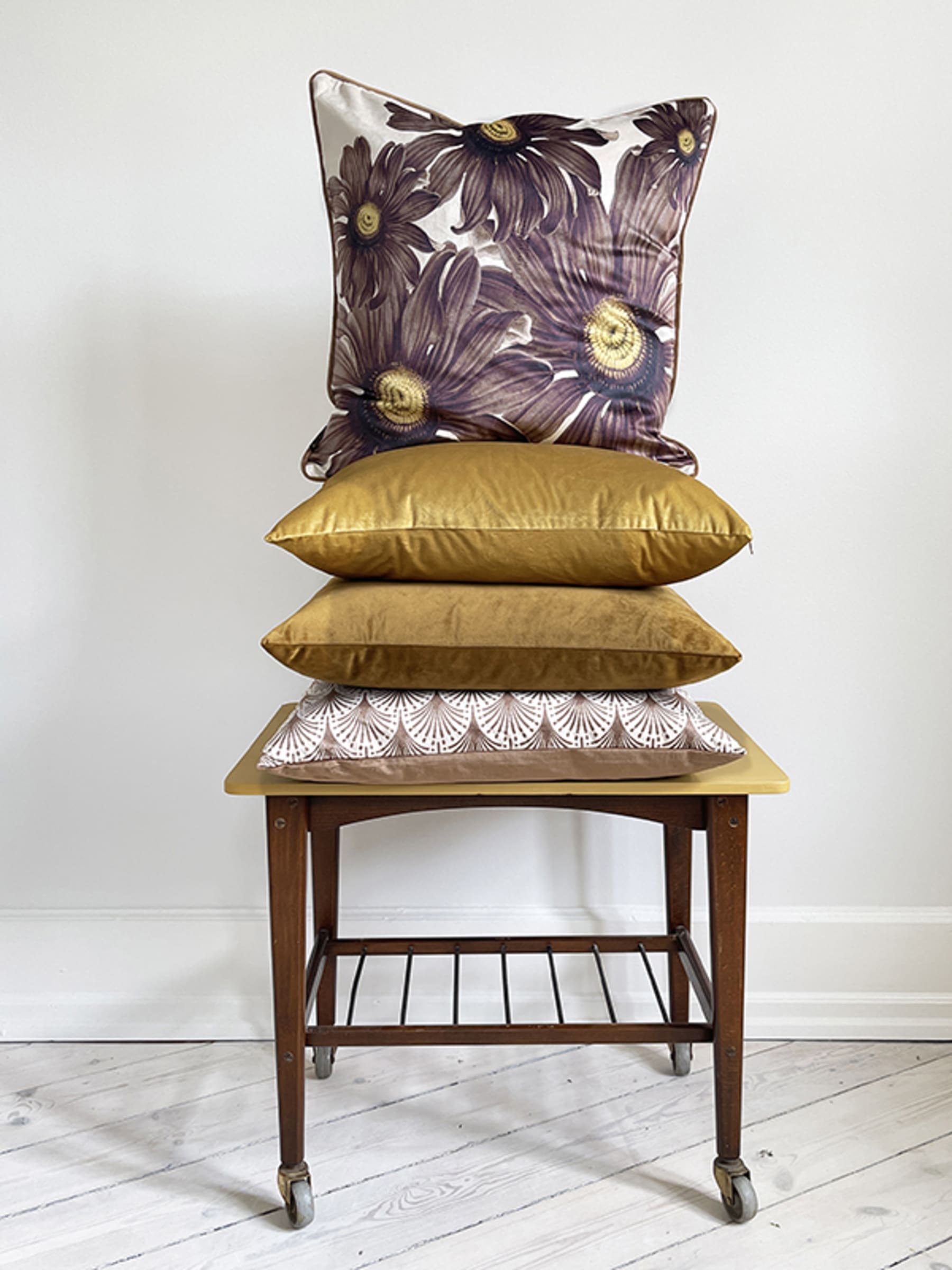 Vanilla Fly Chocolate tyynynpäällinen samettia 50 x 50 cm